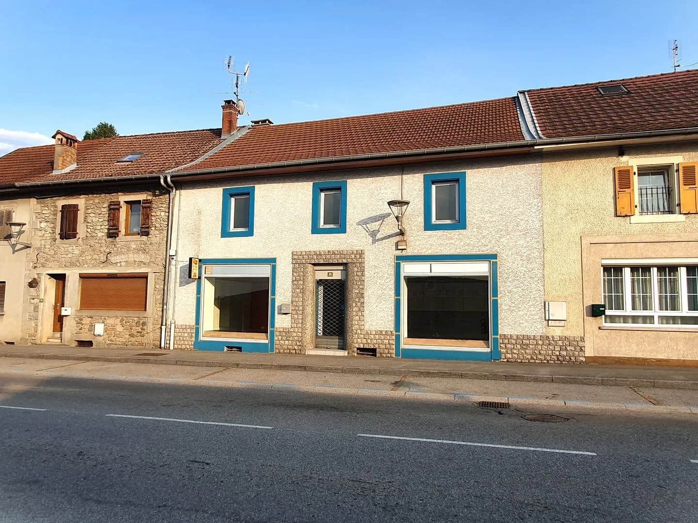 Immeuble 266 m² - Photo 1