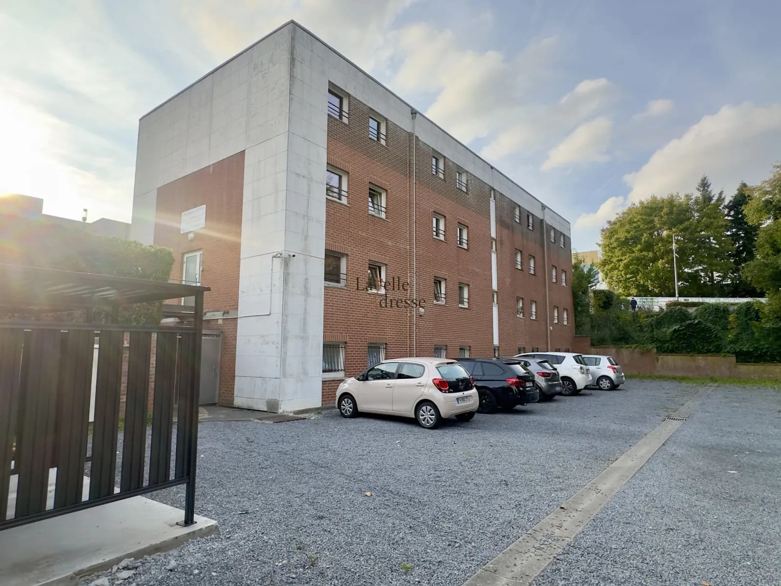 Immeuble de rapport 170 m² - Photo 1