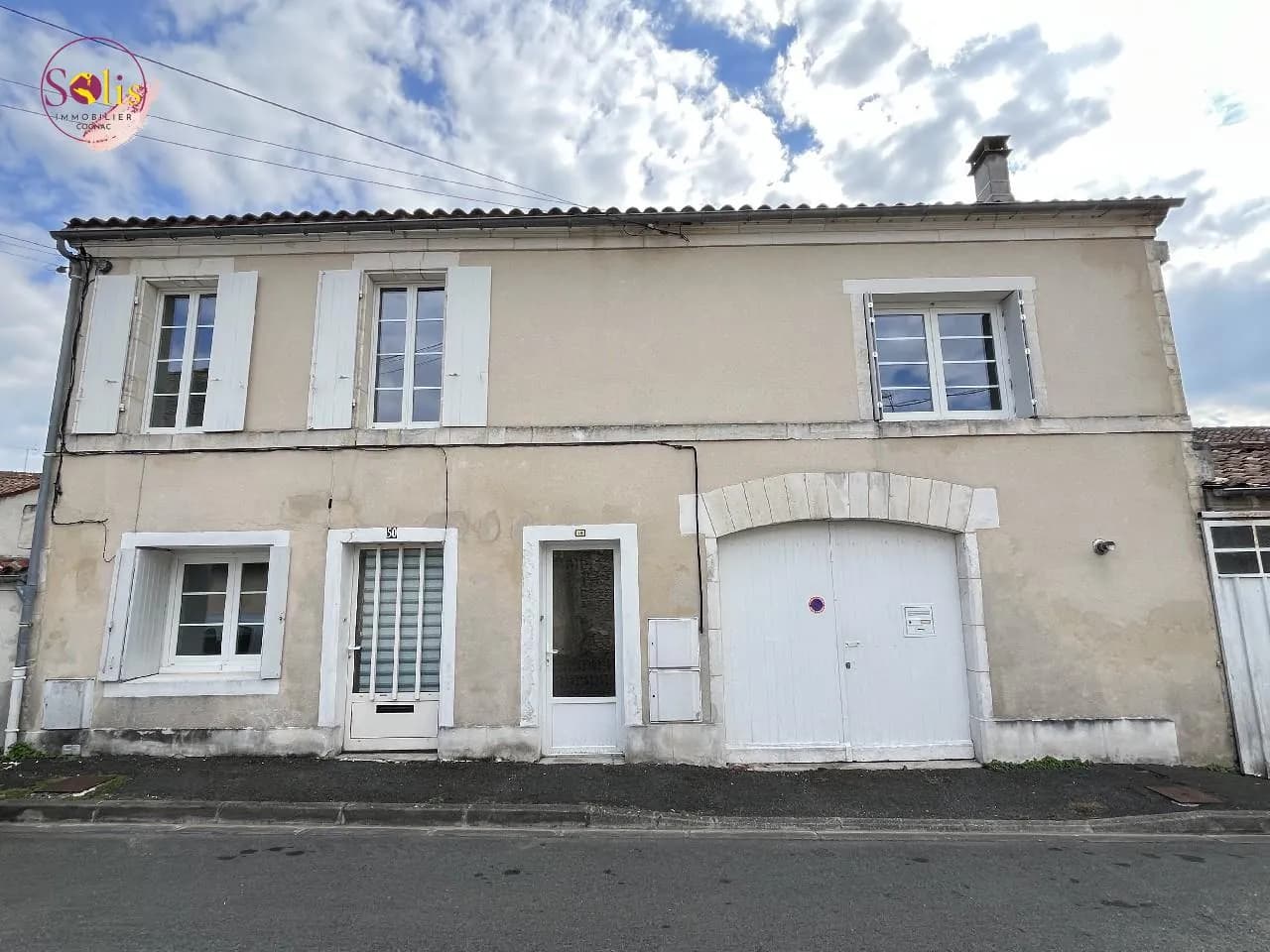 Immeuble 149 m² - Photo 1