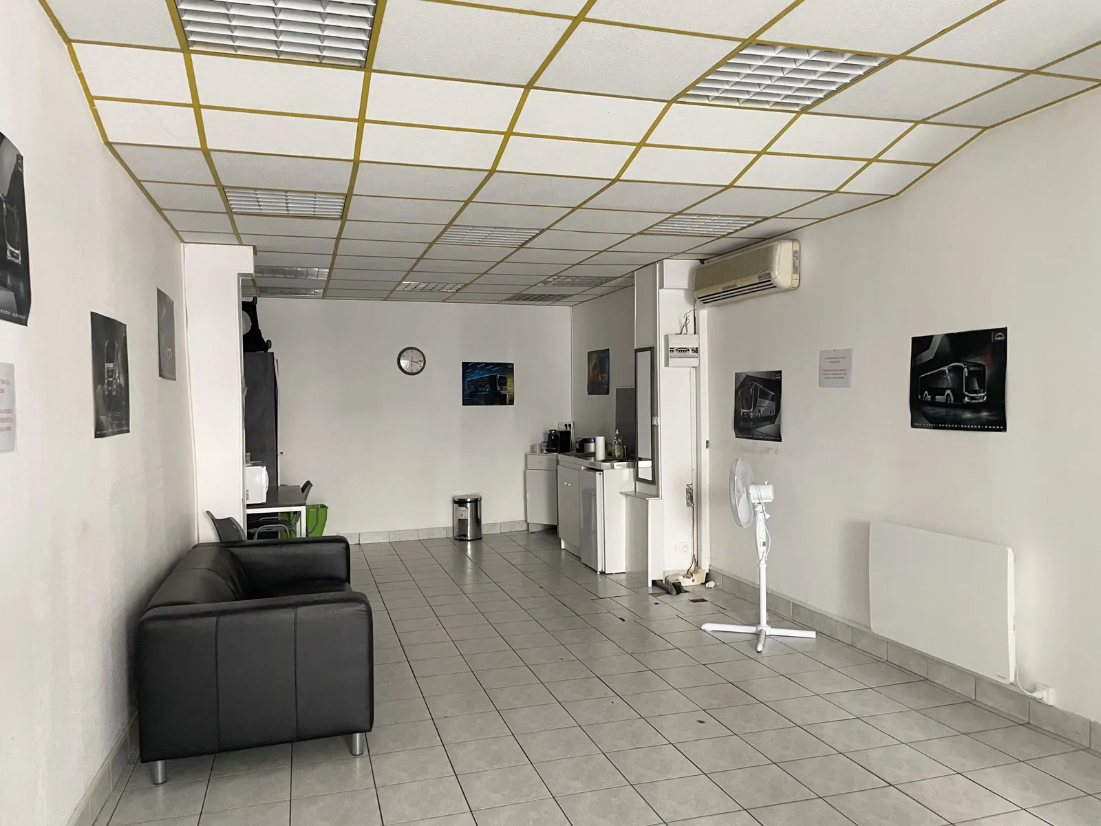 Immeuble 106 m² - Photo 1