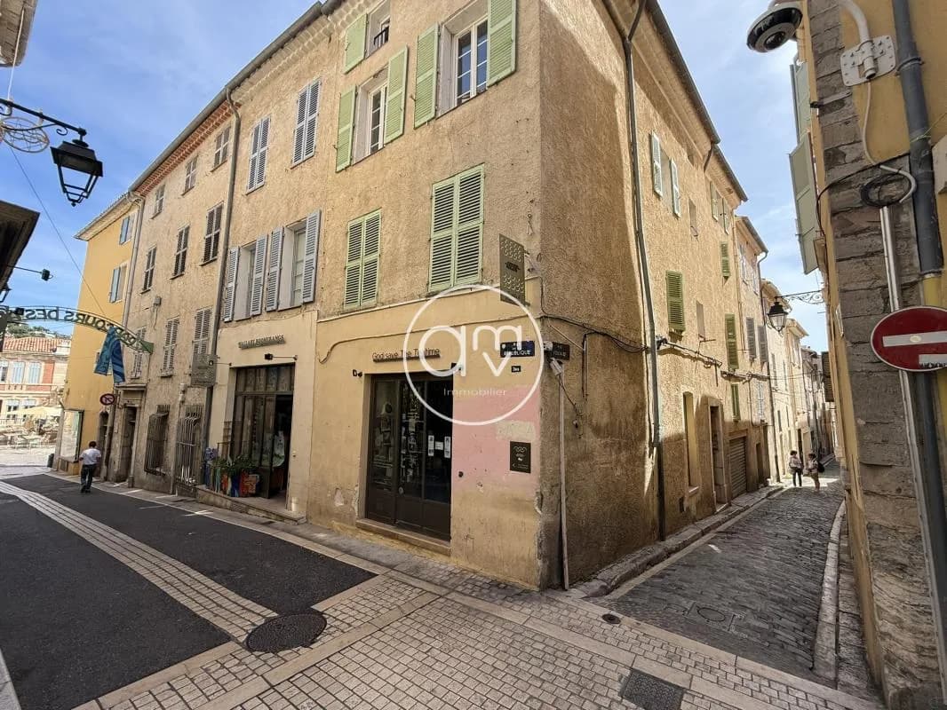 Immeuble 236 m² - Photo 1
