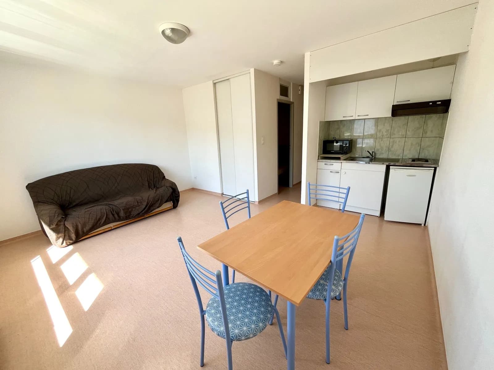 Immeuble 500 m² - Photo 1