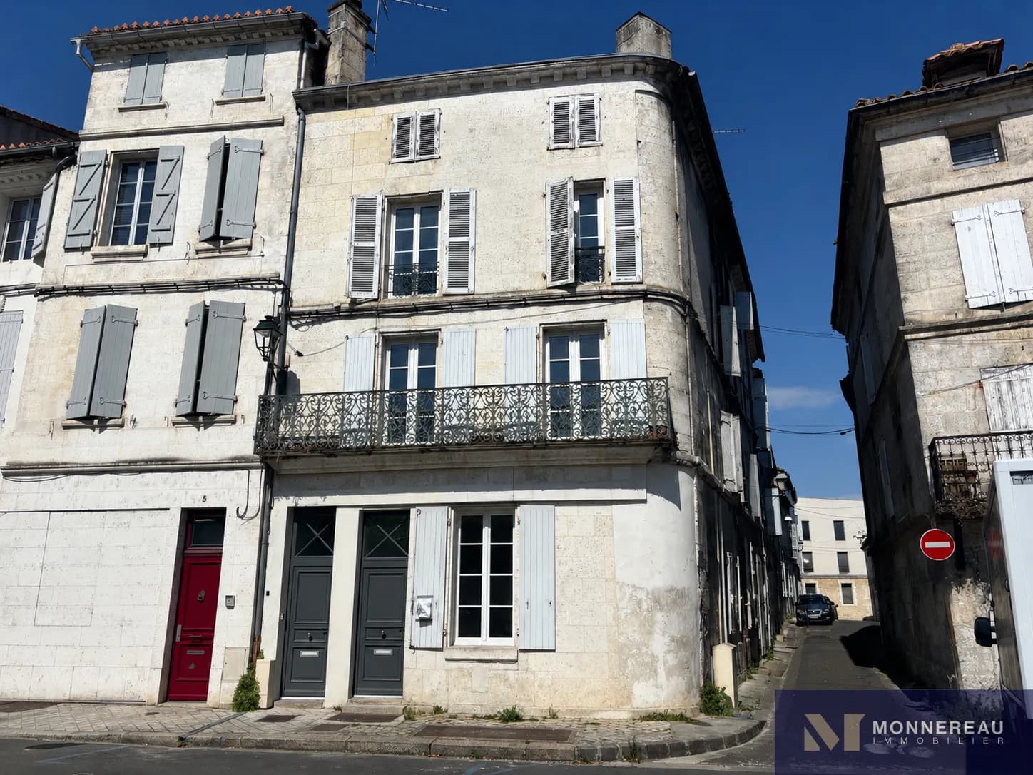 Immeuble 148 m² - Photo 1