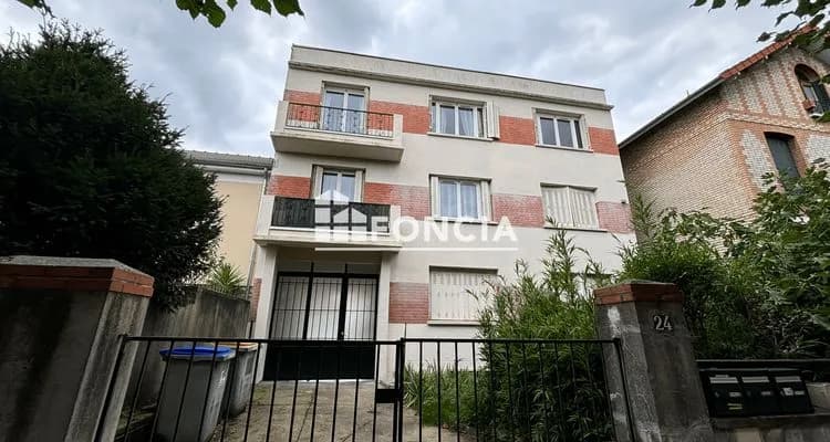 Immeuble de rapport 74 m² - Photo 1