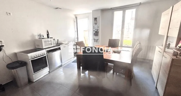 Immeuble de rapport 93 m² - Photo 1
