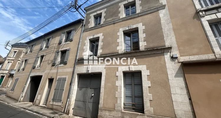 Immeuble 154 m² - Photo 1
