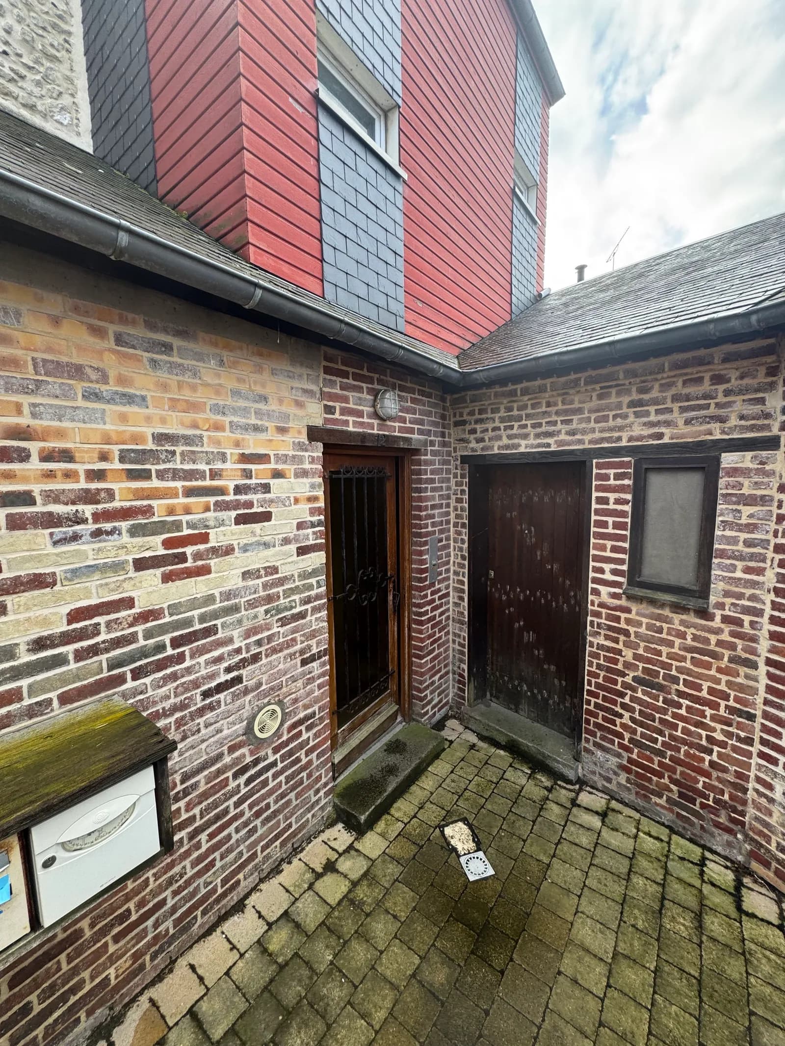 Vends immeuble - Photo 1
