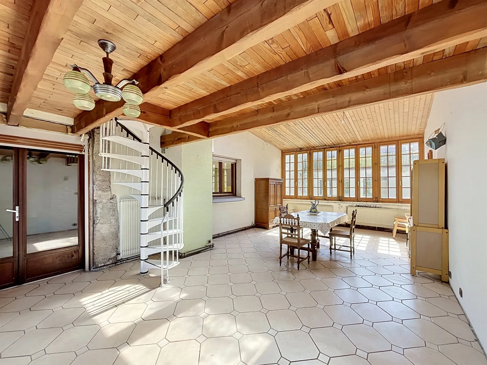 Ensemble Immobilier - Nombreuse Possibilités D'aménagement ! - Photo 1