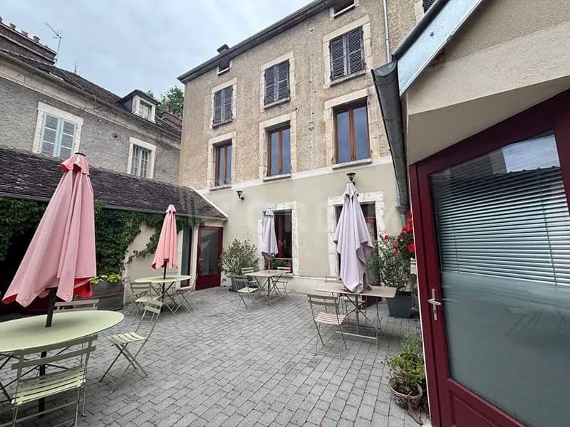 Ensemble immobilier Tonnerre - Photo 1