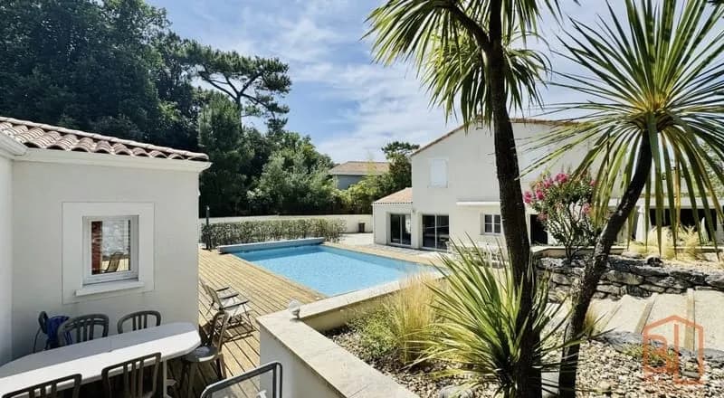 Royan Ensemble immobilier d'exception au coeur du Parc de - Photo 1