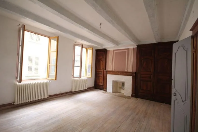 Immeuble - Photo 1