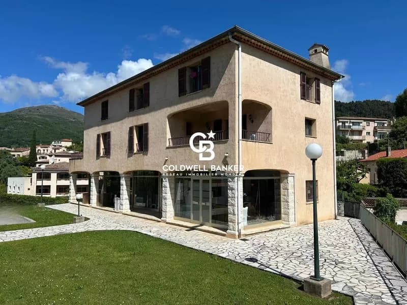 Immeuble Vence - Énorme potentiel - idéal investisseur - Photo 1