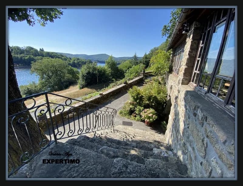 Grand ensemble immobilier au bord du lac du Laouzas - Photo 1