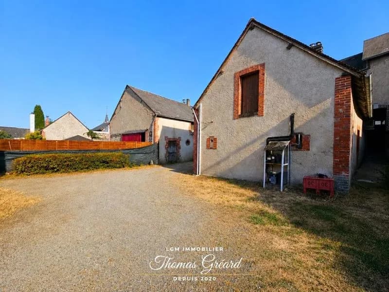 ? Immeuble mixte avec murs commerciaux, appartement, annexe et grange - Rentabilité nette de 8,2 % - Photo 1