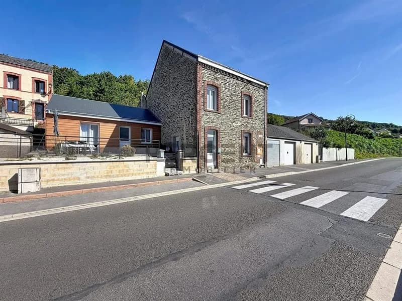 Immeuble De Rapport De 3 Logements En Excellent Etat A Bogny Sru - Photo 1
