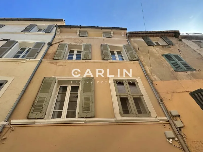 Immeuble + local commercial au Coeur de Saint-Tropez - Photo 1