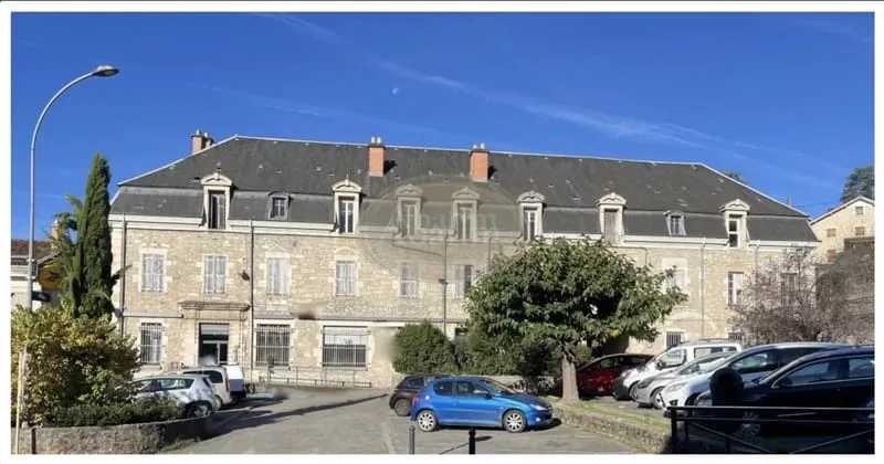 Immeuble à réhabililter Aveyron - Photo 1