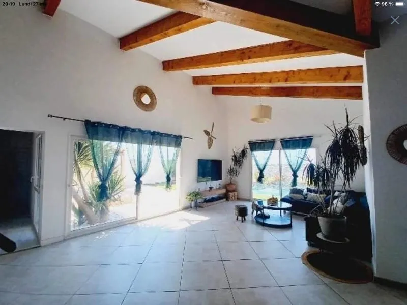 Ensemble immobilier de charme : Villa avec dépendance à Mirpreisset - Photo 1