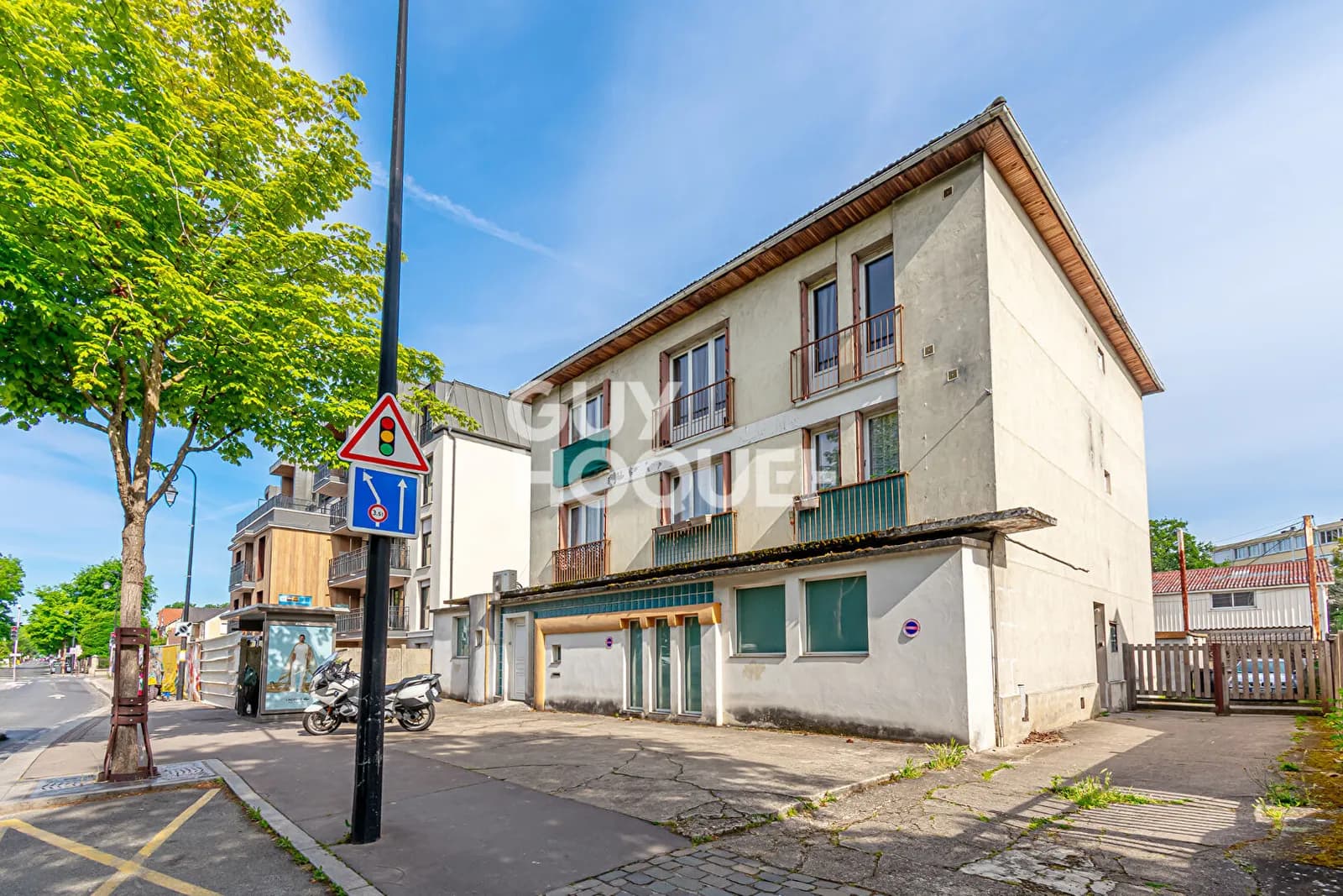 IMMEUBLE CENTRE VILLE - Photo 1