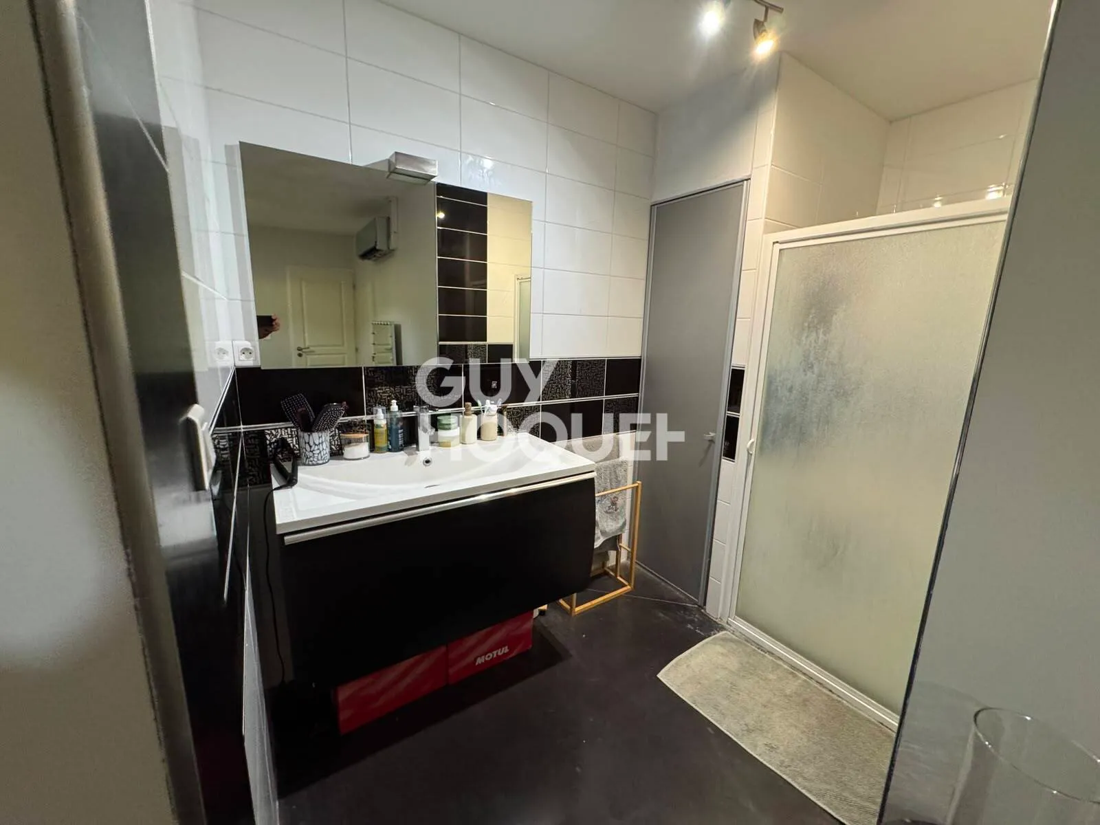 Ensemble immobilier de 156 m² avec entrepôt d'environ 400 m² - Photo 1