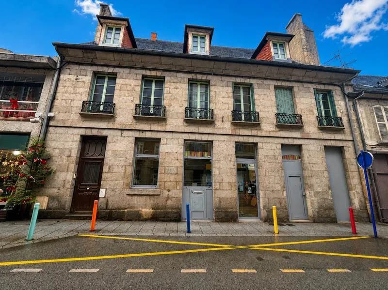Immeuble 460 m² - Photo 1
