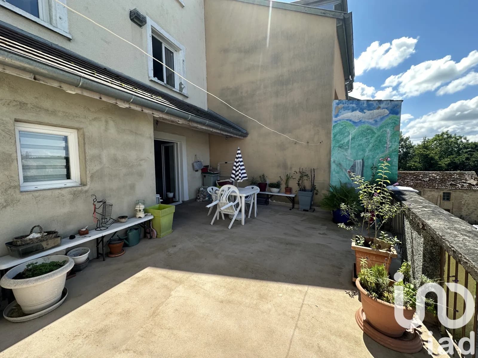Immeuble 296 m² - Photo 1