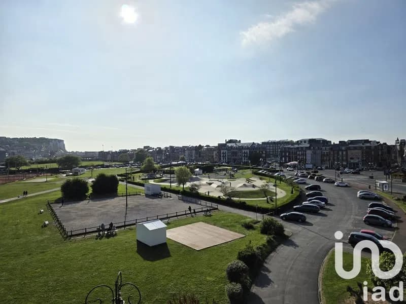 Immeuble 82 m² - Photo 1