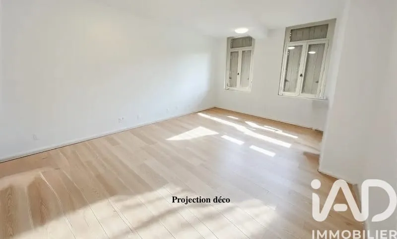 Immeuble 300 m² - Photo 1