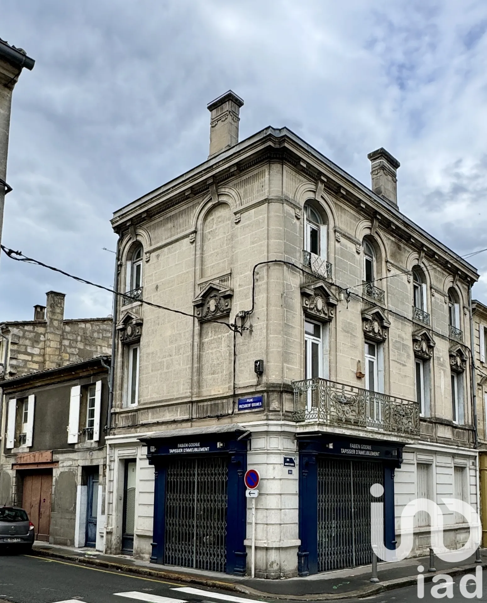 Immeuble 250 m² - Photo 1