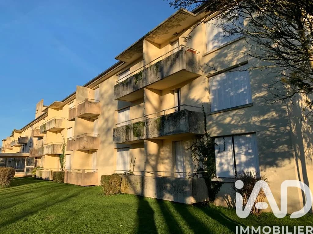 Immeuble 2200 m² - Photo 1