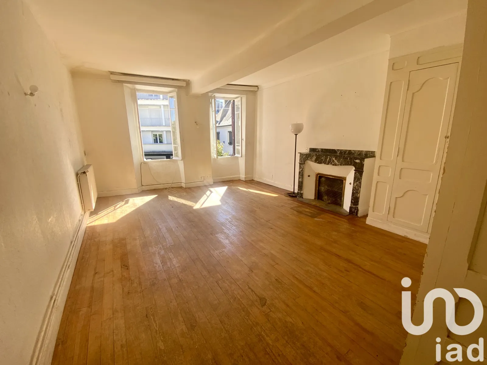 Immeuble 343 m² - Photo 1