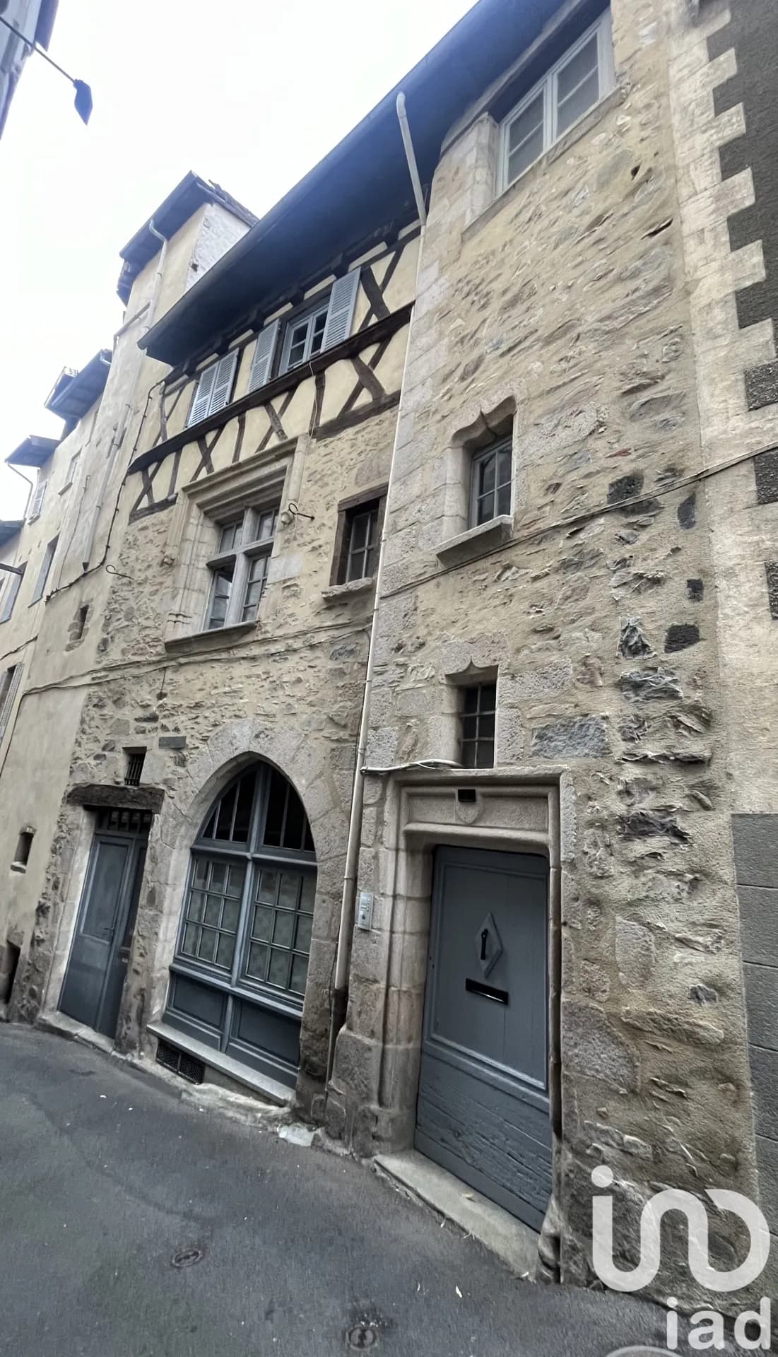 Immeuble 250 m² - Photo 1