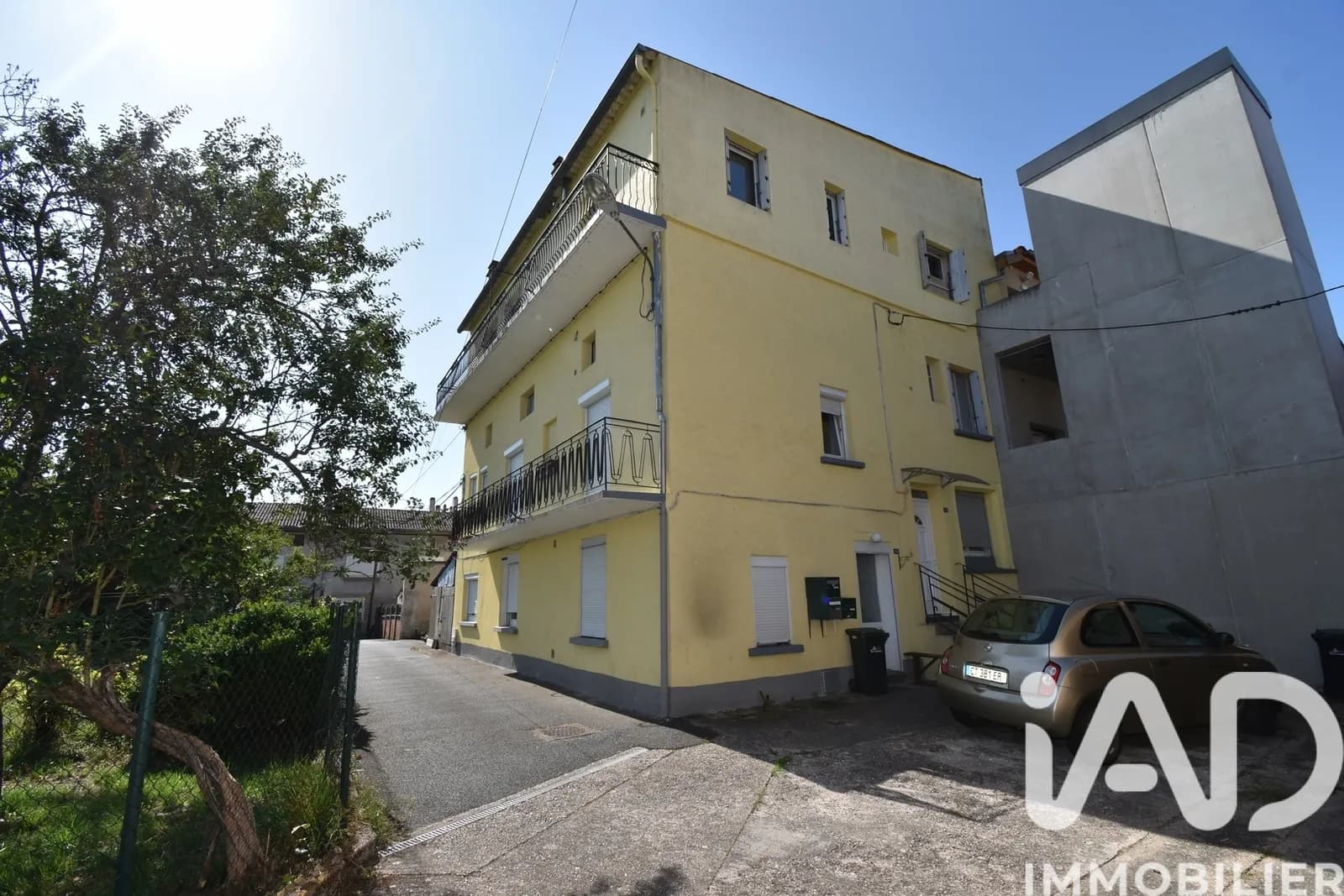 Immeuble 252 m² - Photo 1