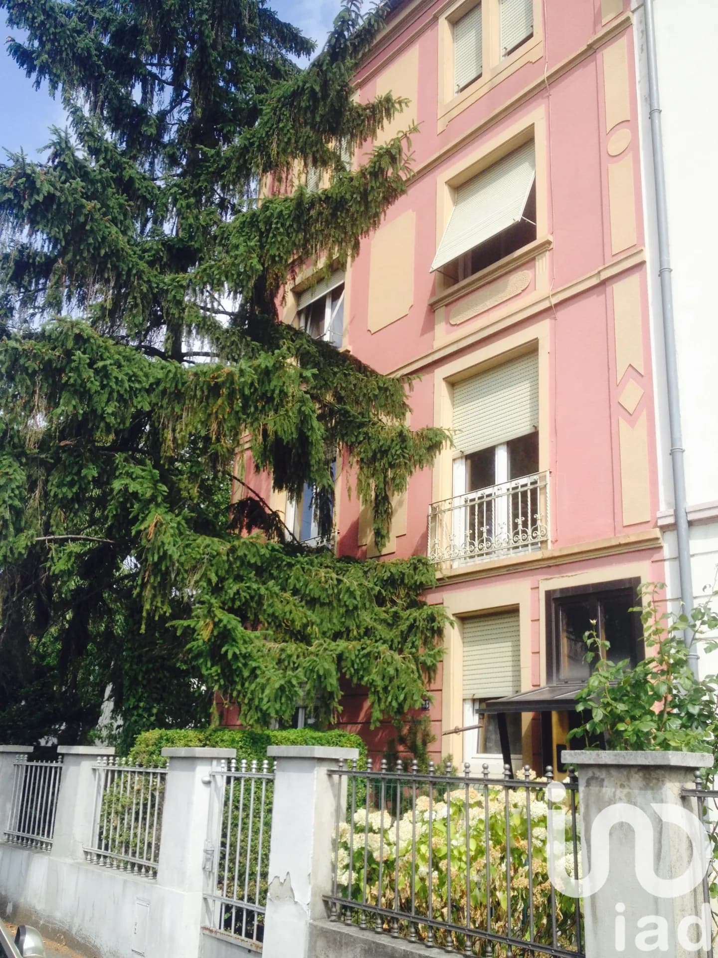 Immeuble de rapport 250 m² - Photo 1