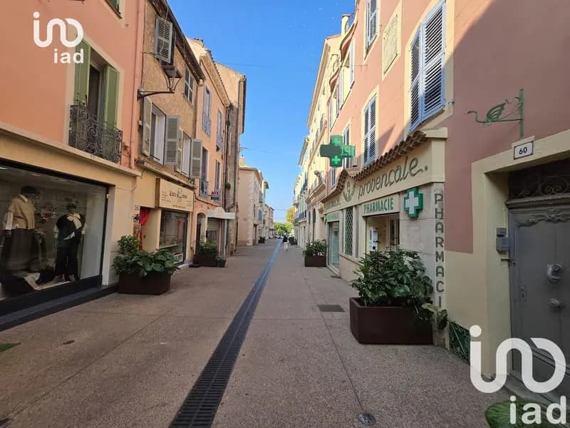 Immeuble 80 m² - Photo 1