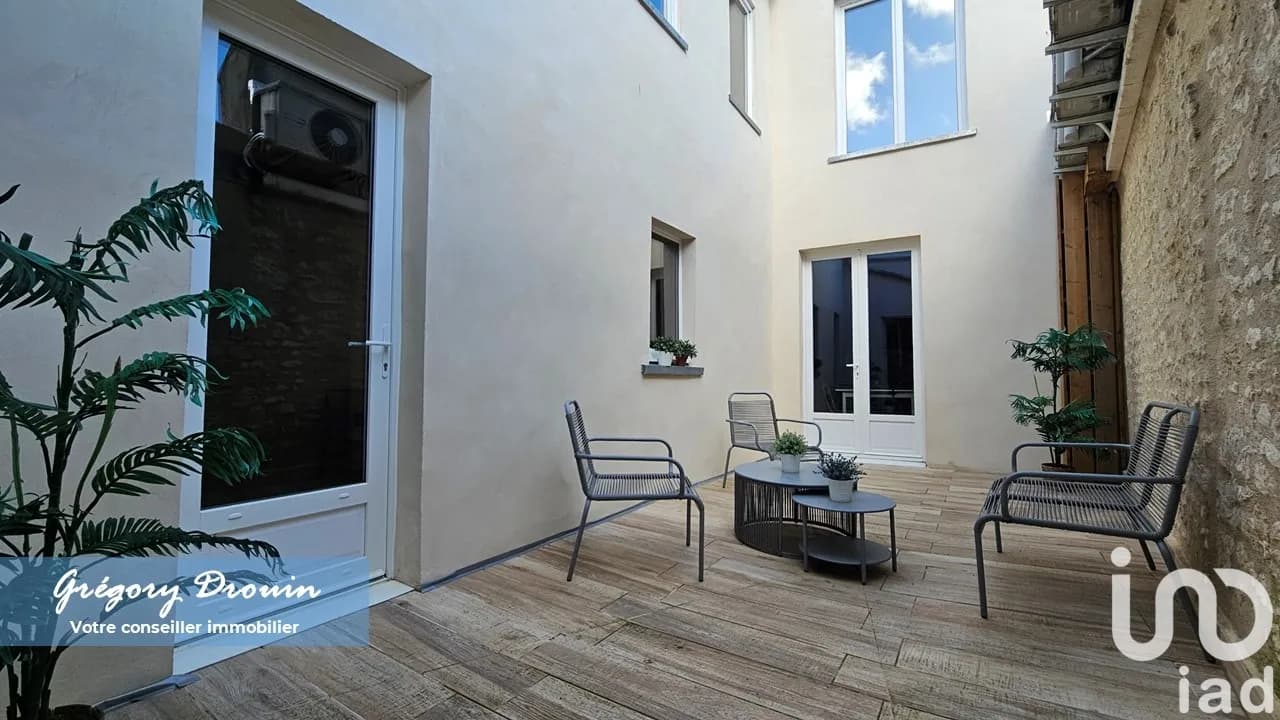Immeuble 221 m² - Photo 1