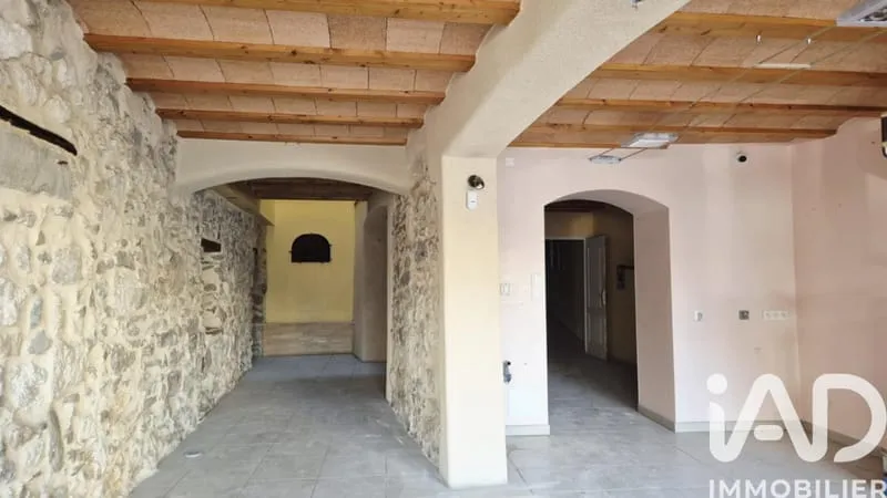 Immeuble 145 m² - Photo 1