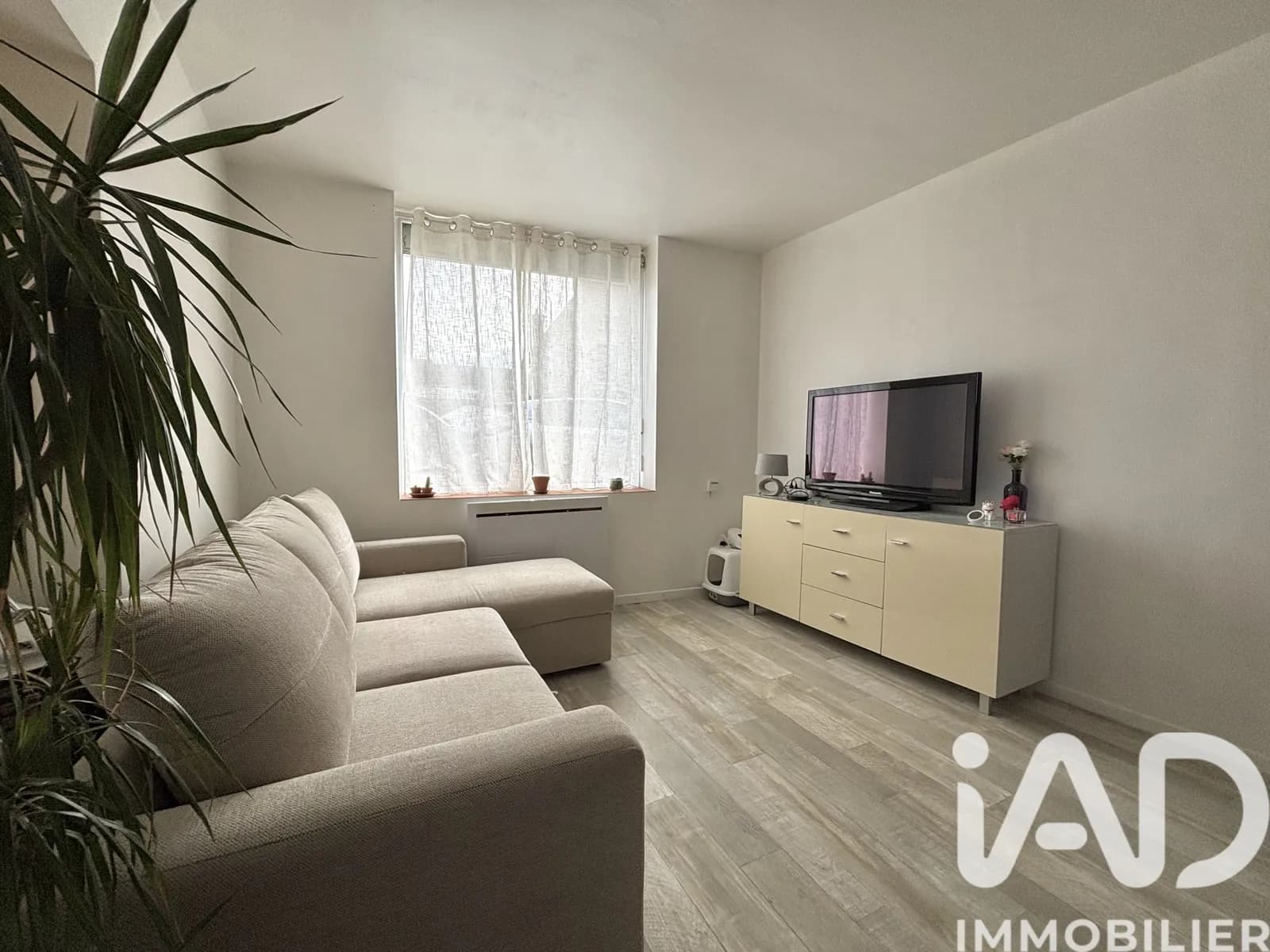 Ensemble immobilier 98 m² - Photo 1