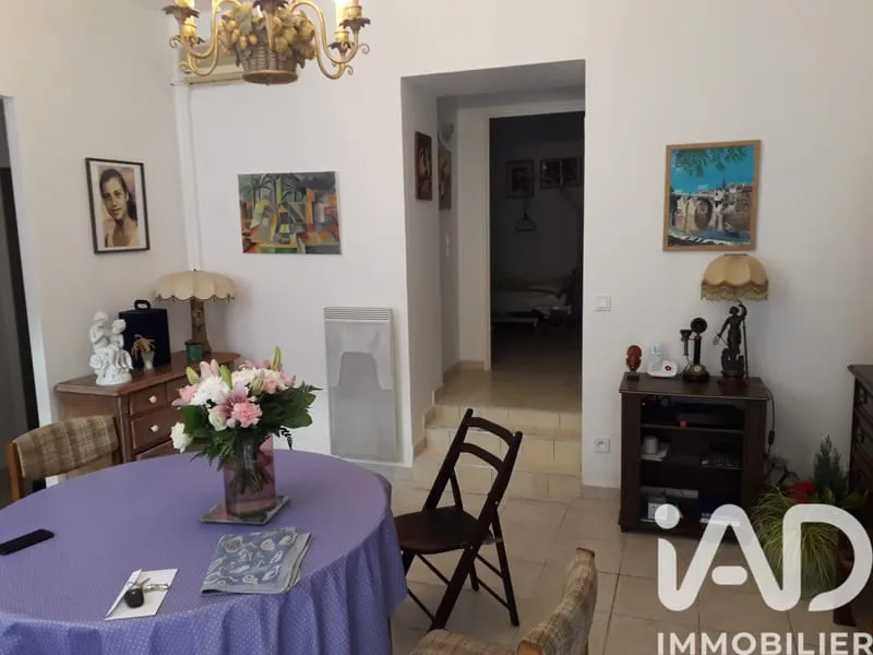 Immeuble 162 m² - Photo 1