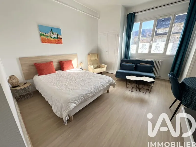 Immeuble 212 m² - Photo 1