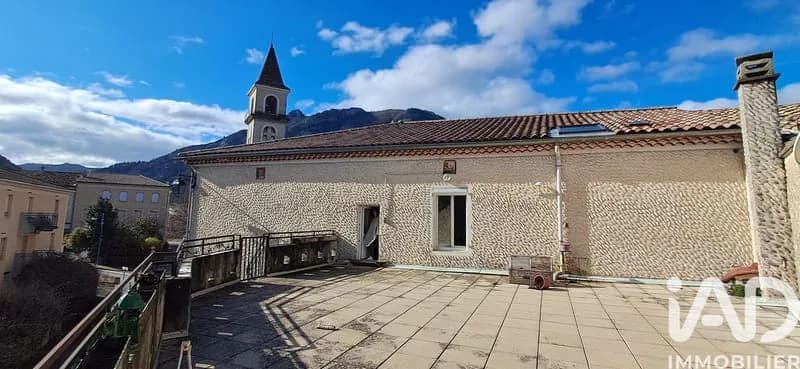 Immeuble 310 m² - Photo 1