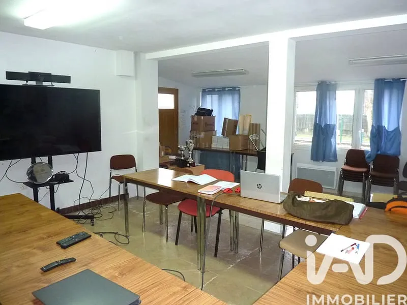 Immeuble 159 m² - Photo 1