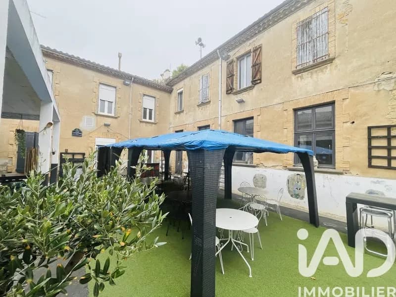 Immeuble 550 m² - Photo 1