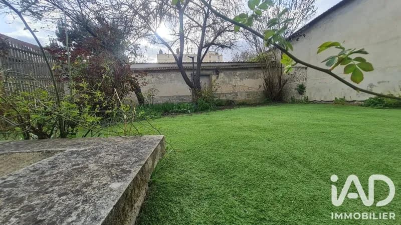 Immeuble 274 m² - Photo 1
