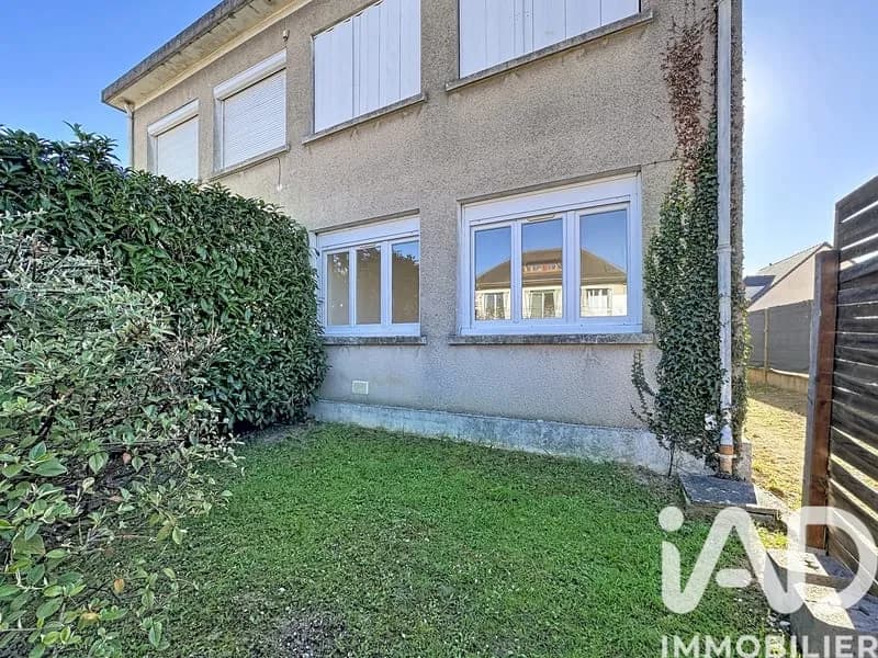 Immeuble 64 m² - Photo 1