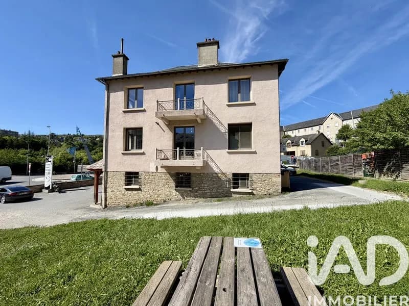 Immeuble de rapport 275 m² - Photo 1