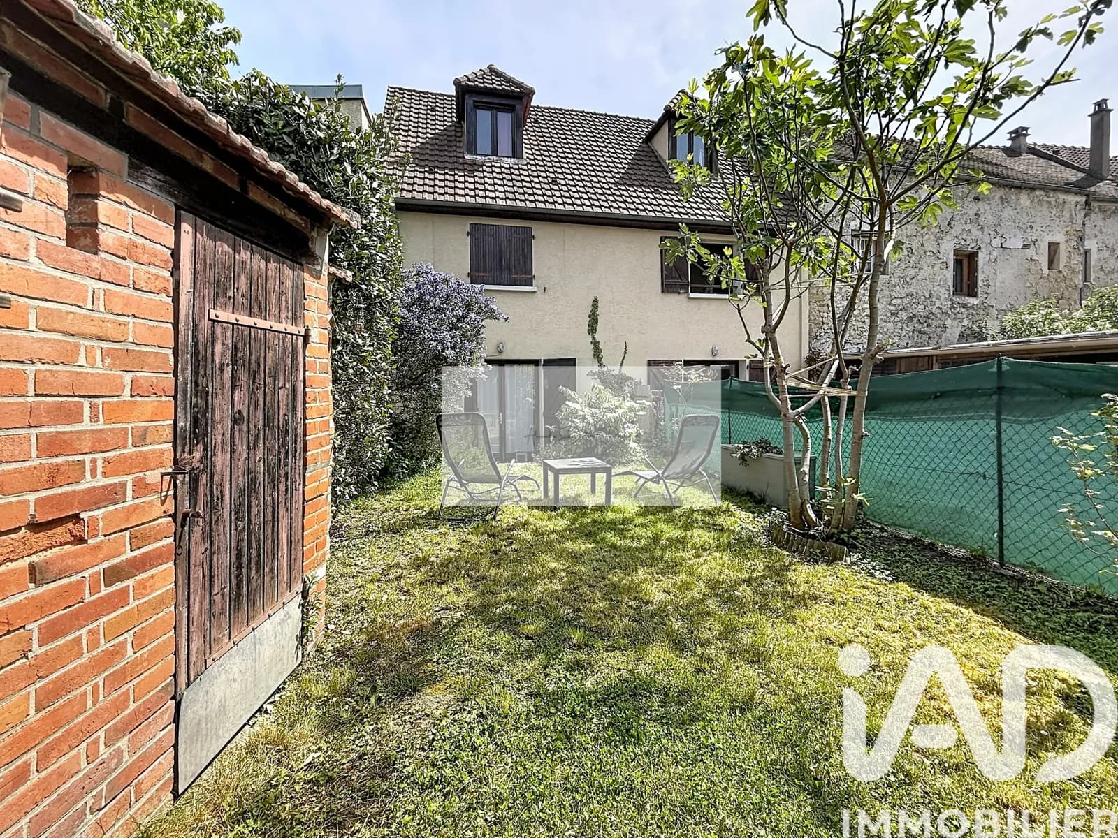 Immeuble 120 m² - Photo 1