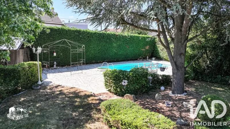 Immeuble 268 m² - Photo 1