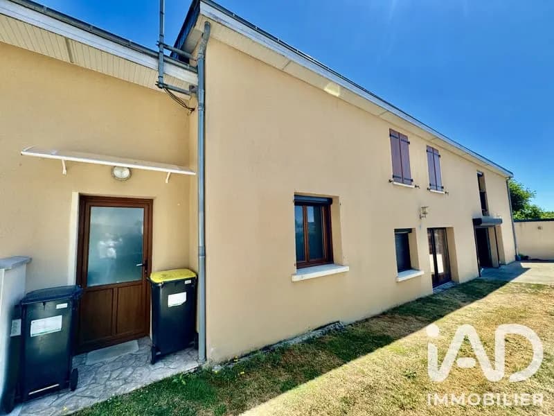Immeuble 248 m² - Photo 1