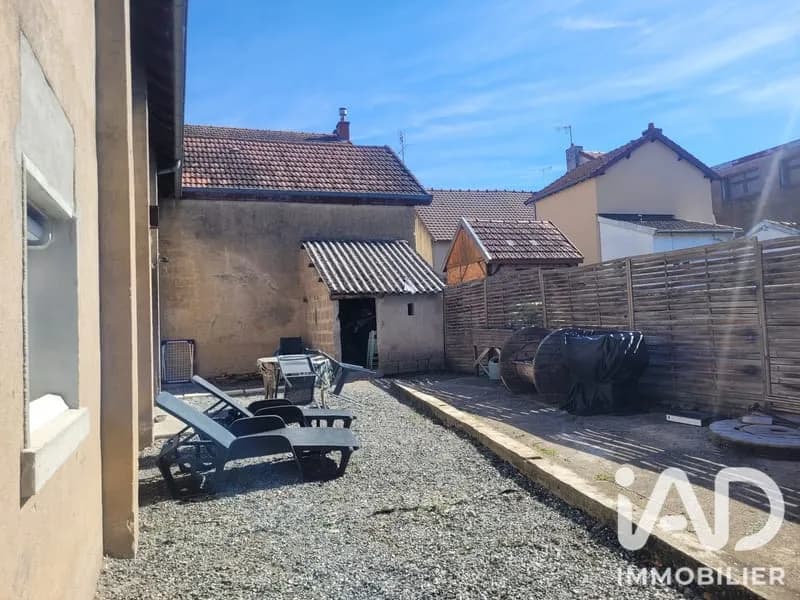 Immeuble 181 m² - Photo 1